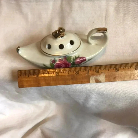 Vintage Genie Wishing Lamp made in Japan - Picture 2 of 7